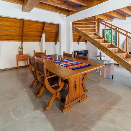 Casa Violeta Home Rentals Monteverde Exterior photo