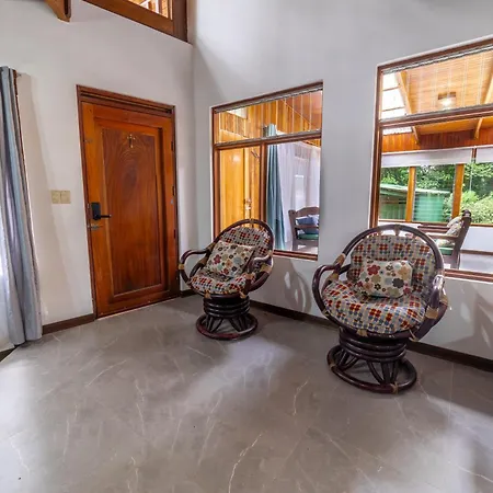 Casa Violeta Home Rentals Monteverde Exterior photo